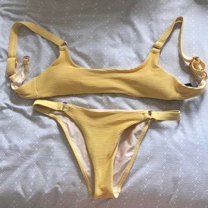 Perfect Yellow bikini
